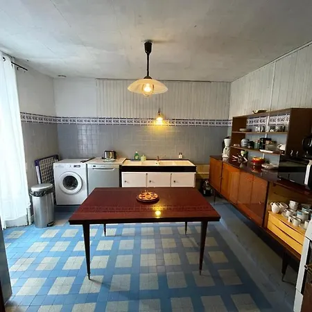 Hébergement de vacances Maison Familiale Ancienne Proche